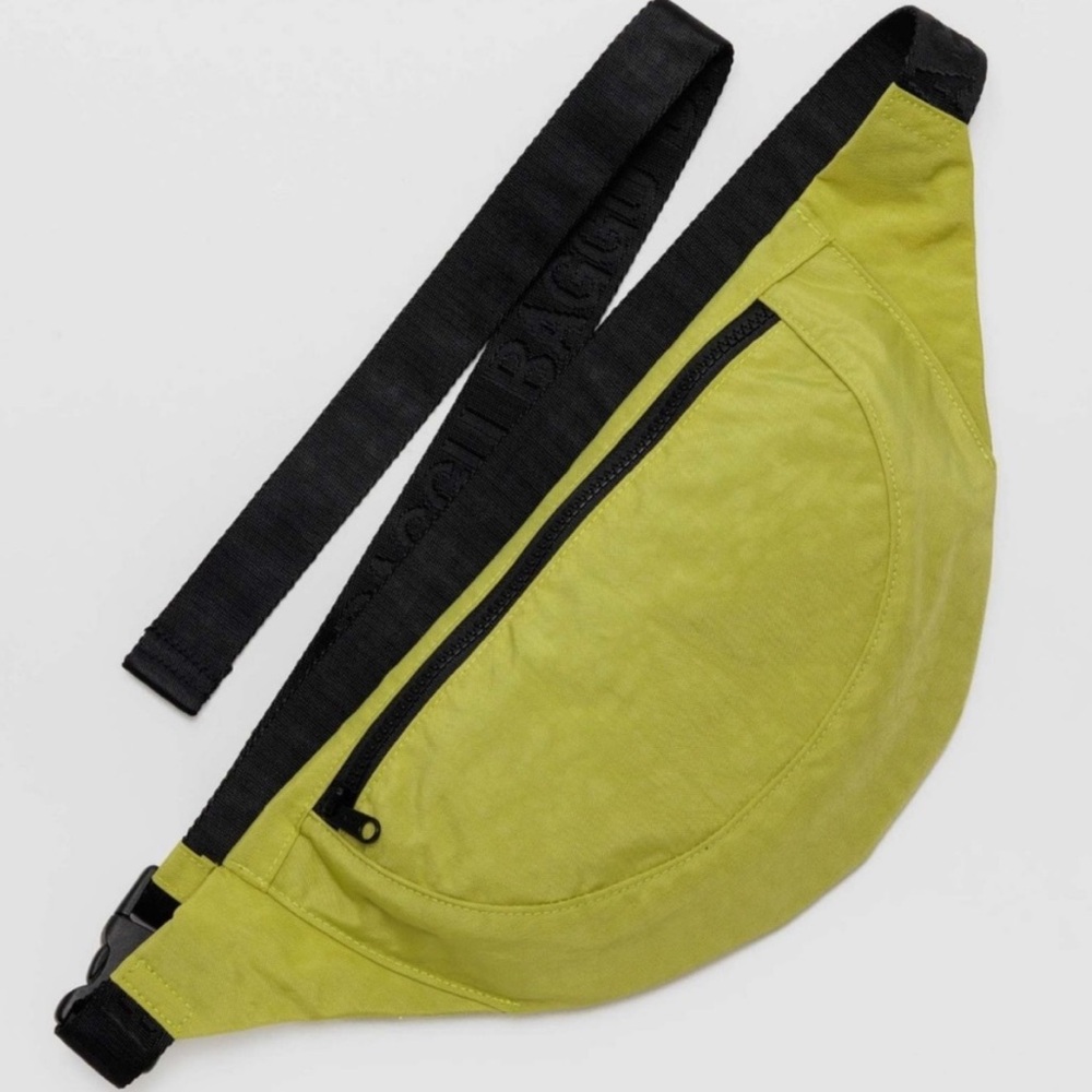 BAGGU Sour Crossbody Bag